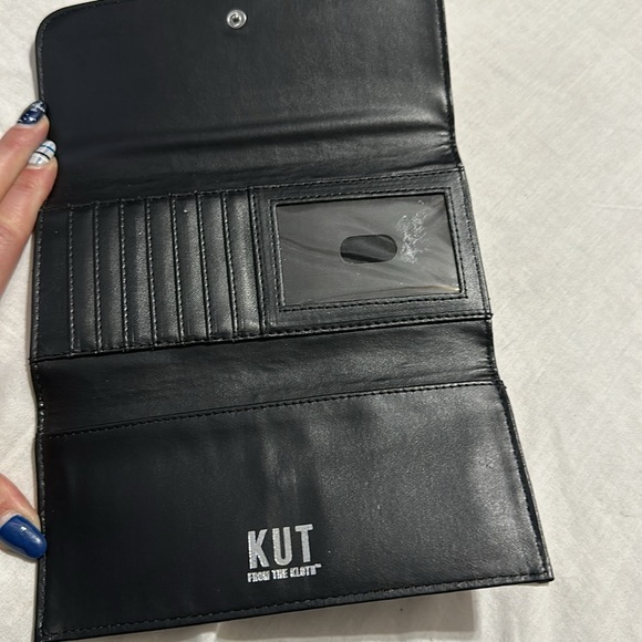 Kut from the Kloth Wallet.Black and White  Striped - Picture 2 of 3